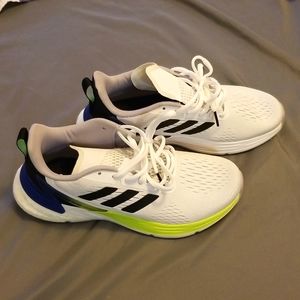 New size 5 kids Adidas